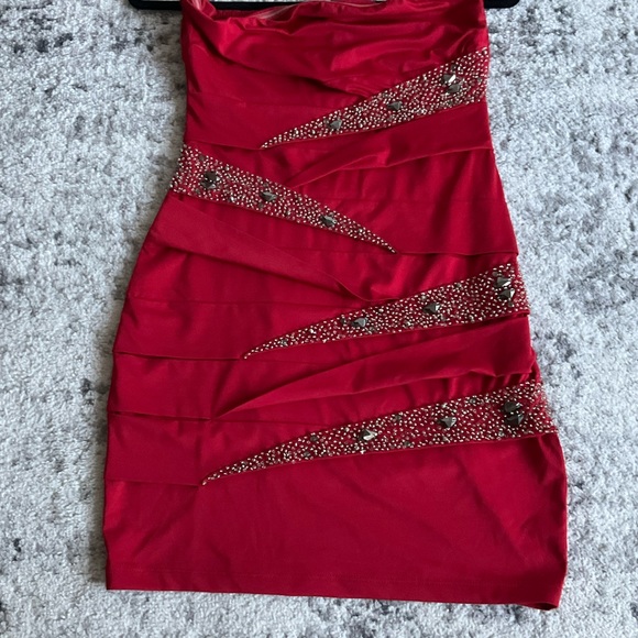 Nikibiki Strapless‎ Tube Dress with Beaded Embellishments Size M - Picture 7 of 9